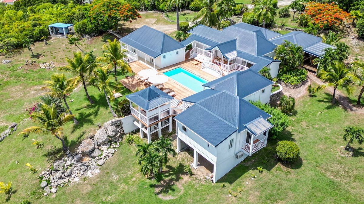 Bouvet Island Villa | Villa Coco Paillette