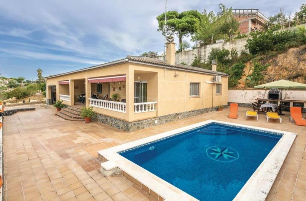 Mont Barbat Villa | Villa colors