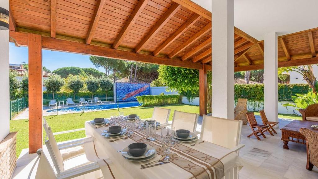 Cabo Roche House | Villa con Encanto Conil de la Frontera by Ruralidays