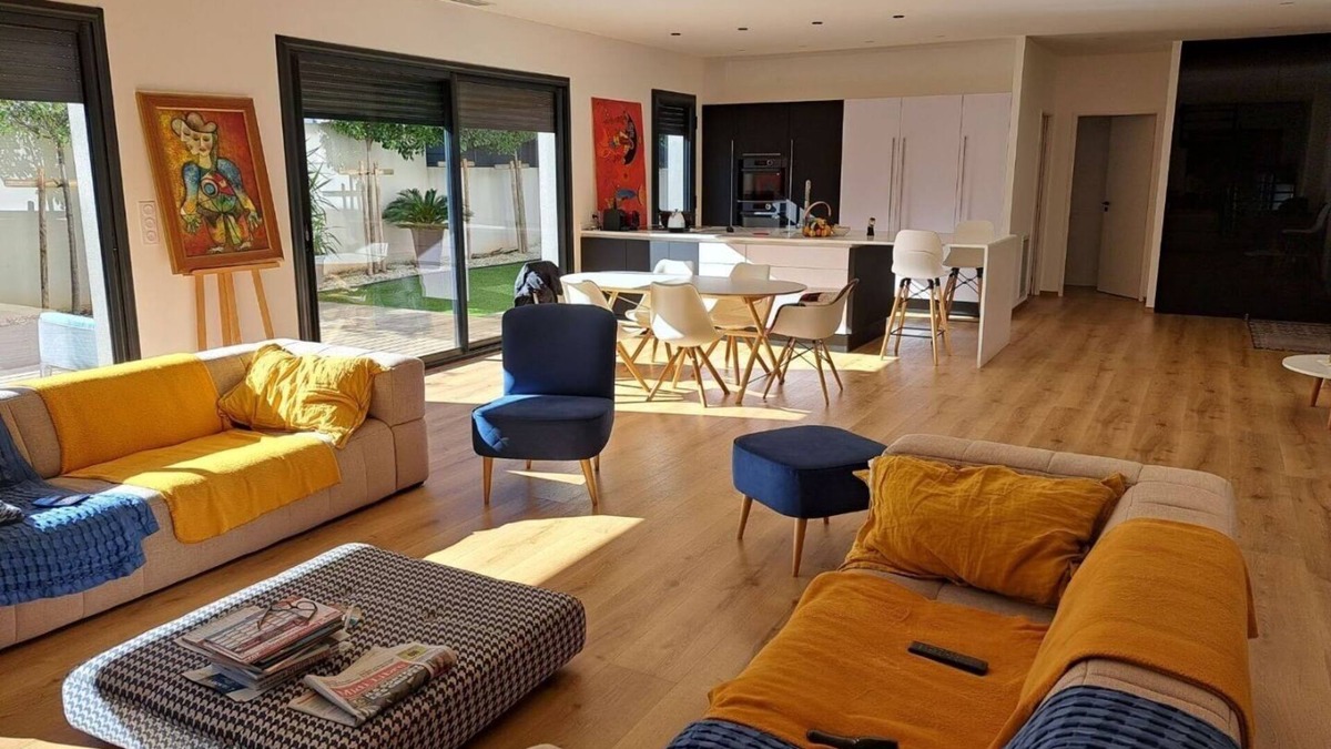 Saint-Jean-de-Vedas Villa | Villa Contemporaine au Calme