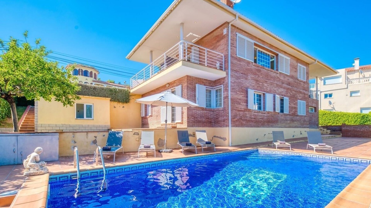 Condado del Jaruco Villa | Villa CostaCabana - Villa Beyonce with Sea View, Pool & Wi-Fi