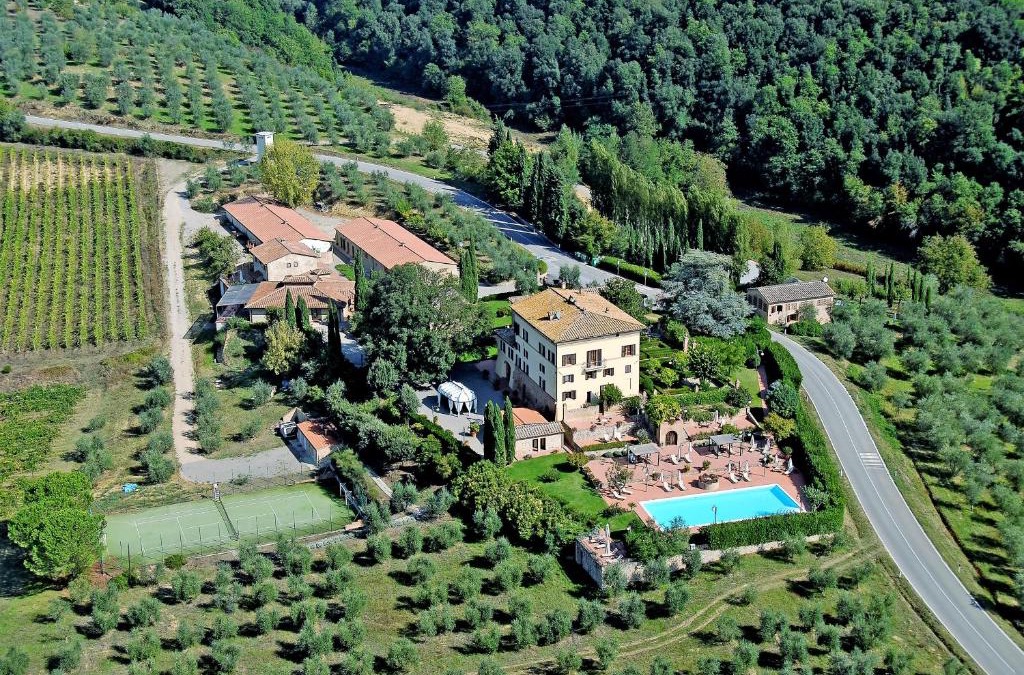 Castelnuovo Berardenga Hotel | Villa Curina Resort