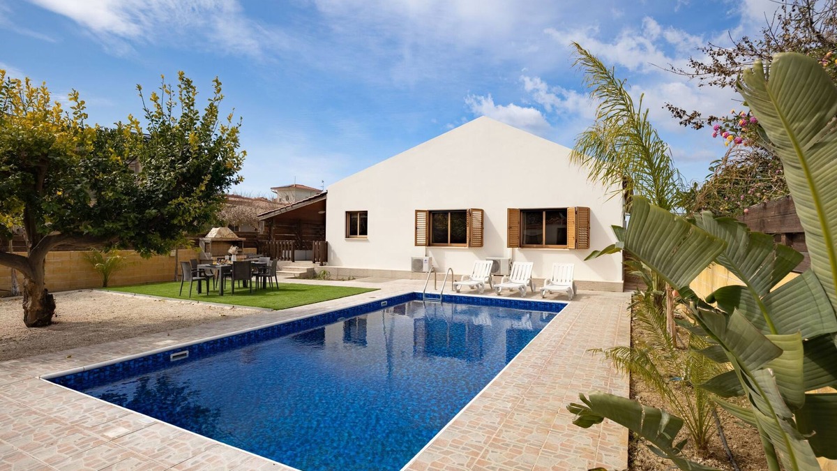 Ayia Marina Chrysochous Villa | Villa Majestic in Agia Marina Chrysochous