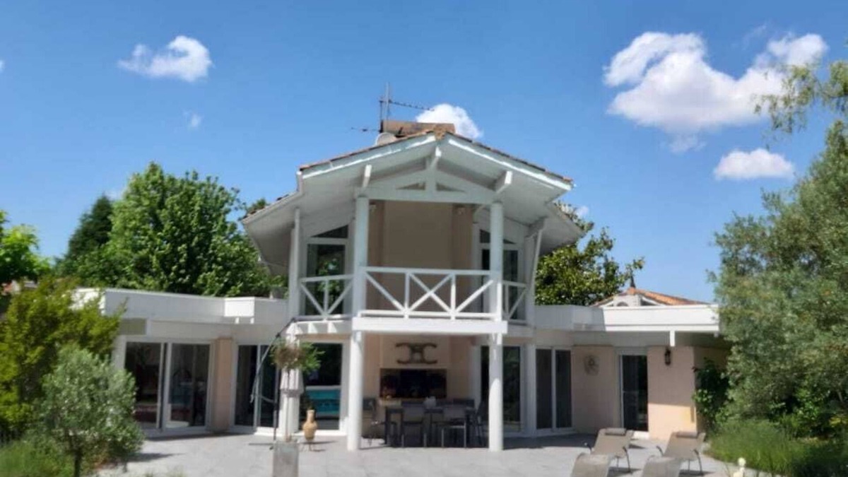 Cestas Villa | Villa D'architecte Avec Piscine Entre Bordeaux et L'océan