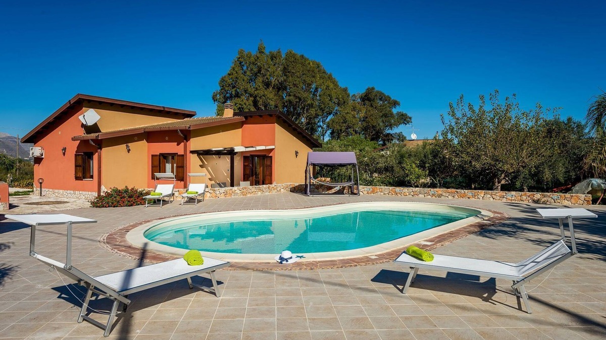 Castellammare del Golfo Villa | Villa Del Golfo - Villa with swimming pool in Scopello, North Sicily
