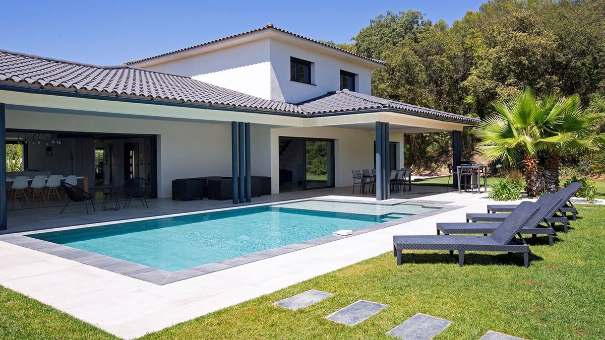 Istres Villa | Villa de l’etang