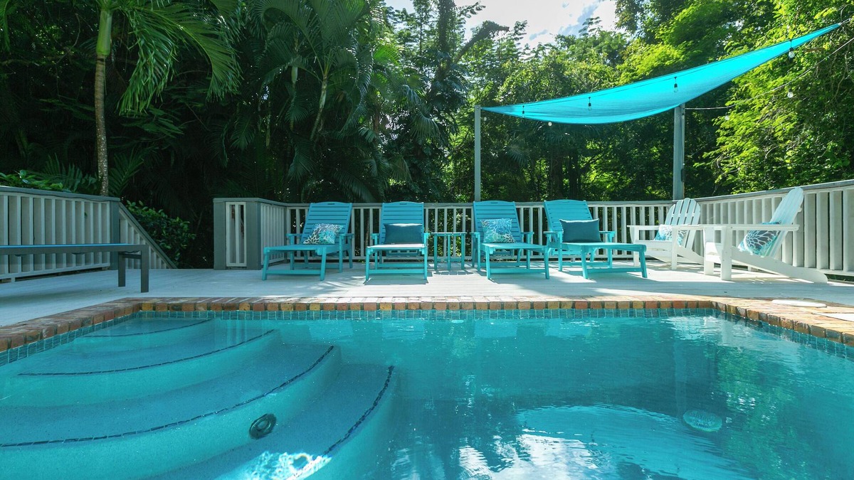 Fish Bay Villa | Villa de Paz, STJ 4 BR/2.5B, 2-8 guests Pool Private Renovated AC backup power
