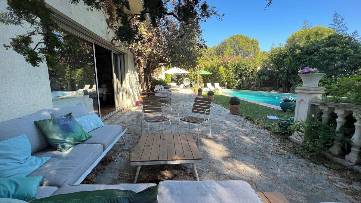 La Ciotat Villa | Villa de Plain-pied Avec Piscine, Proche mer