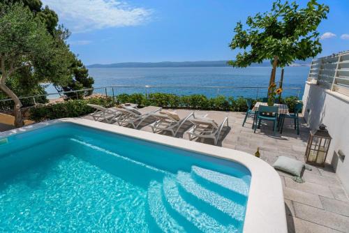 Medici Villa | "Villa Del Mar" Beach Villa