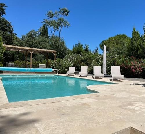 Les 3 Ponts Villa | Villa des 3 Ponts, Piscine