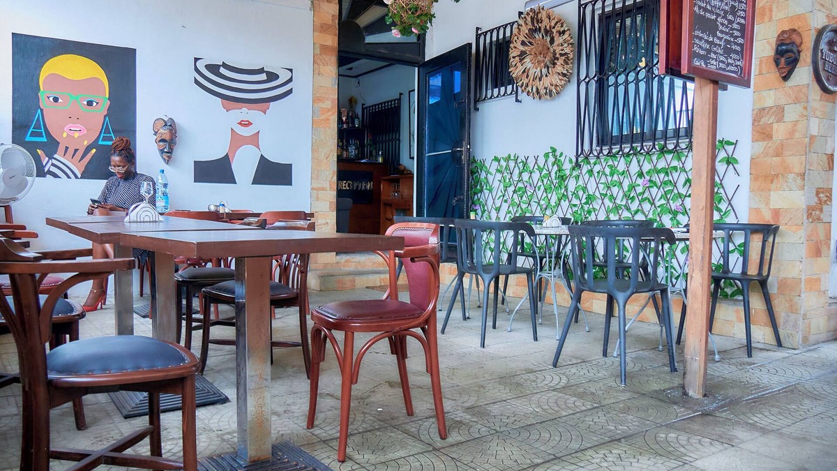 Akwa II Hotel | Villa des roses
