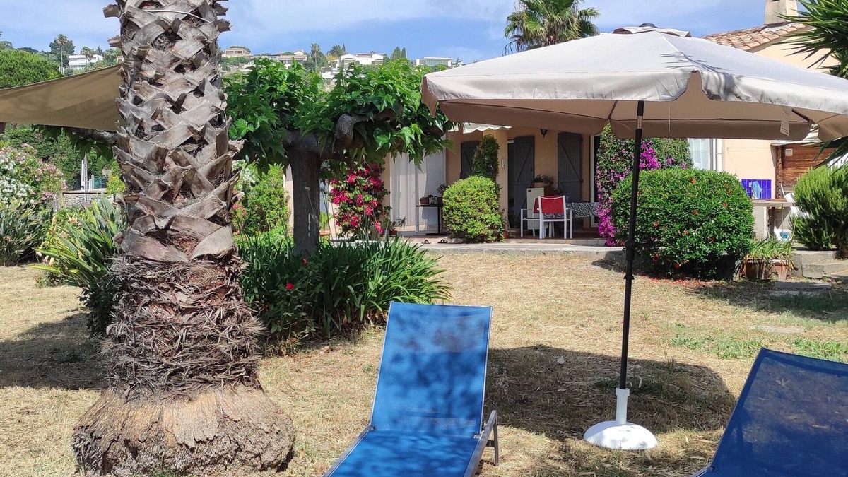 Antibes House | Villa Disposant D'un Grand Jardin, à 15 Minutes de la Plage