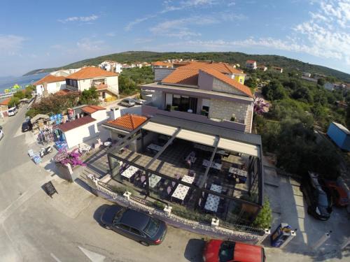 Slatine Apartment | Villa Domic