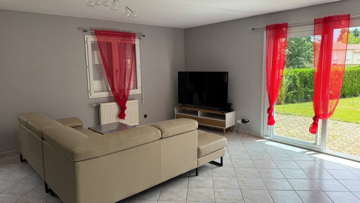 Beaune-les-Mines House | VILLA DU LAC