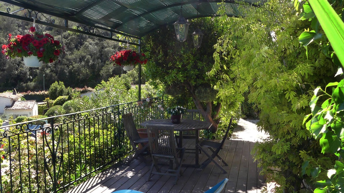 La Colle-sur-Loup House | Villa du loup 5 kms from the sea in a green setting