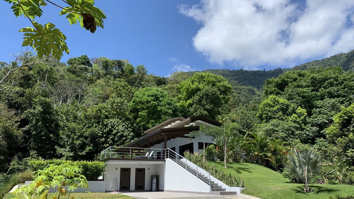 Ballena Villa | Villa Eden - New luxurious residence with sea and mountain views