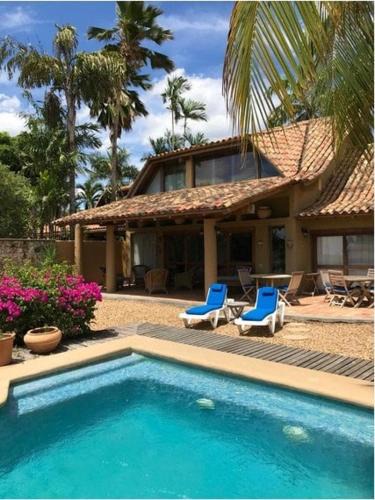 Tucacas Villa | Villa EL Retiro