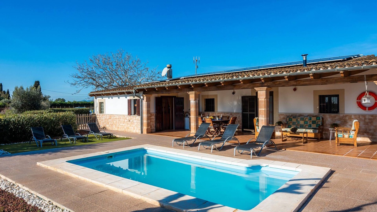 Inca Villa | Villa 'Els Ametlers' with Mountain View, Wi-Fi and Air Conditioning