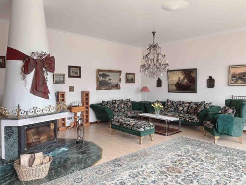 Engelskirchen House | Villa Engelskirchen