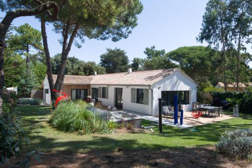 Le Bois-Plage-en-Re Villa | Villa Ensoleillée