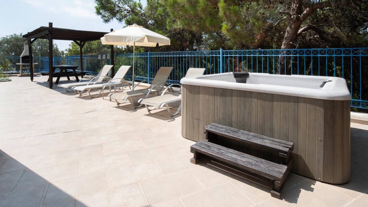 Agios Georgios Pegeias Villa | Villa Ermis - Three Bedroom Villa, Sleeps 7