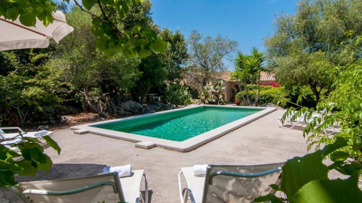 Arta Villa | Villa 'Es Romagueral' with Mountain View, Private Pool and Wi-Fi
