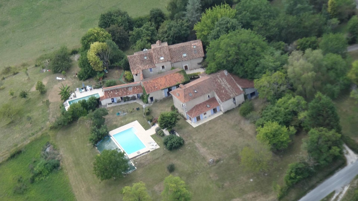 Grand-Brassac House | Villa Espérance – Family House with Pool and Views of the Périgord Countryside