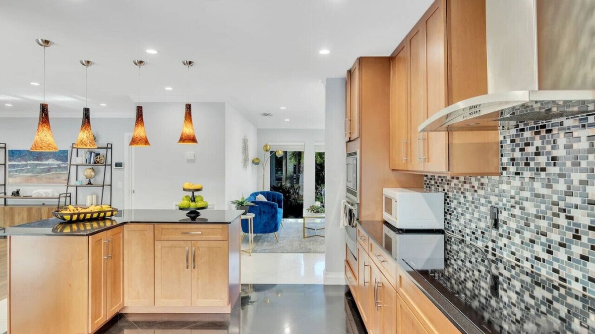 Emerald Hills House | Villa Exquisite - Pool - 17 min from the Beach