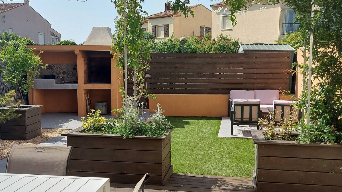 Meze House | Villa F4 85m2 for 6 people 150m from the port and the beach