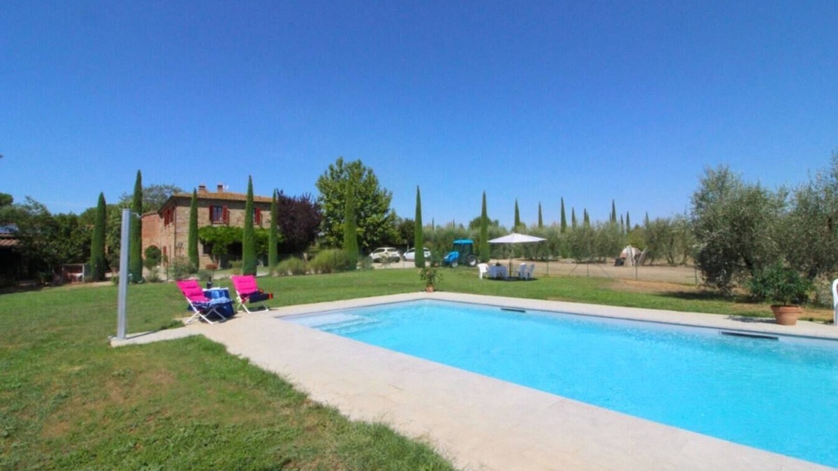 Le Piazze Villa | Villa Fausta - Tuscan Countryside Villa with Pool