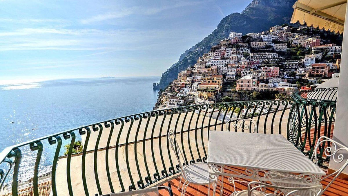 Positano City Centre House | Villa Faustina B: A bright and sunny apartment located in the center of Positano, with Free WI-FI.