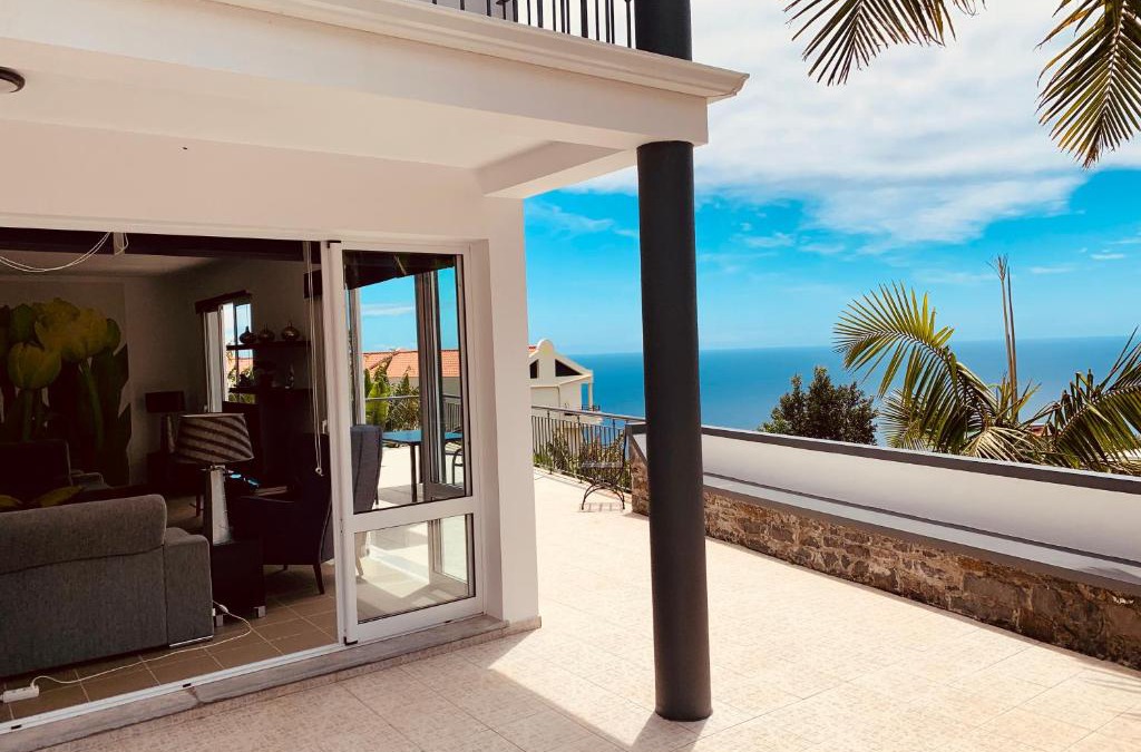 Arco da Calheta Villa | VILLA FELICIDADE