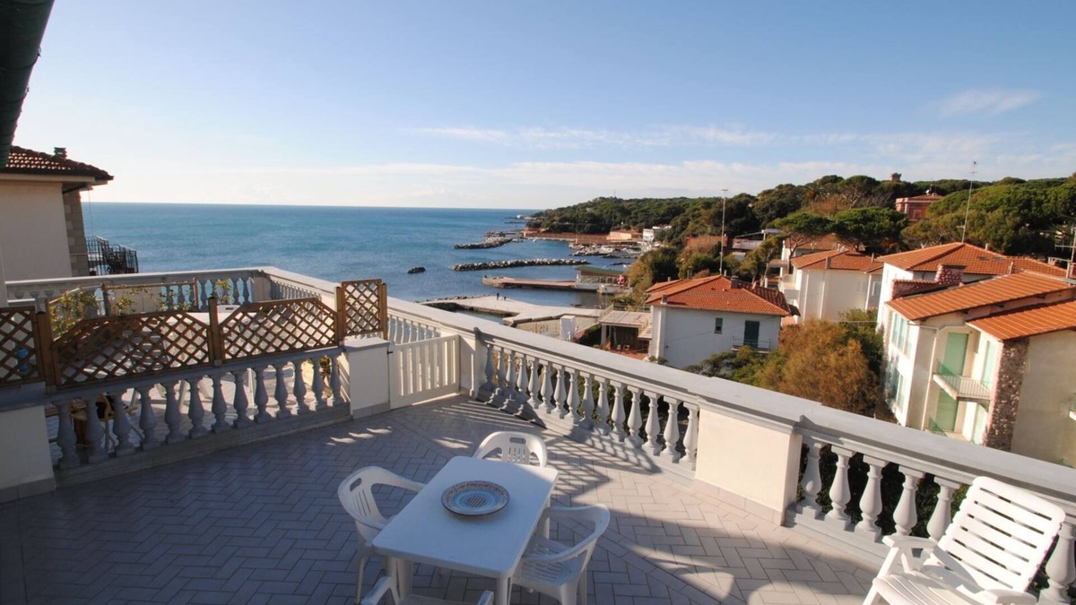 Castiglioncello Apartment | Villa Fiorella - VILLA FIORELLA - Bilo monte B