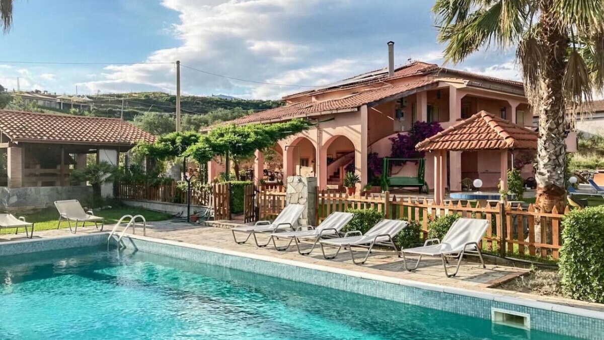 Casal Velino Apartment | Villa Fiorita - Casal Velino