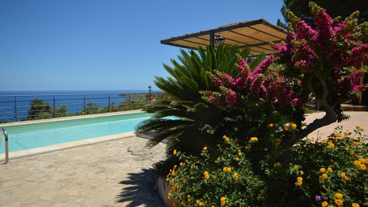 Milianni Villa | Villa for 8 people, with spectacular sea view, 7 km. from Cefalù