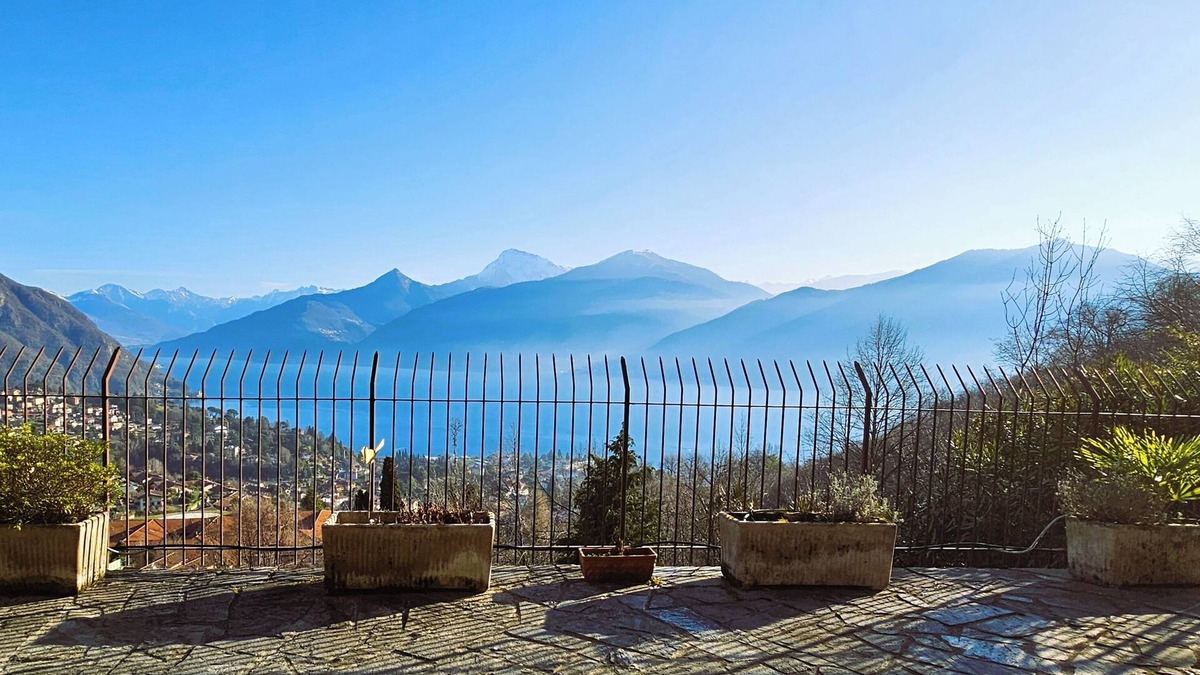 Menaggio House | Villa Foresta Menaggio (Apt Como) - Nature retreat with stunning Lake Como view
