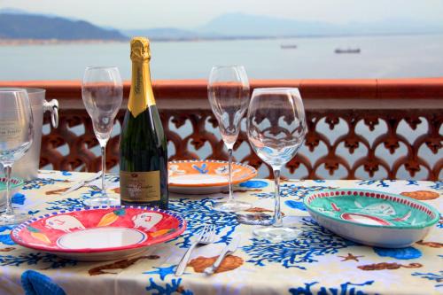 Cetara Apartment | VILLA FUENTI BAY -Amalfi Coast-