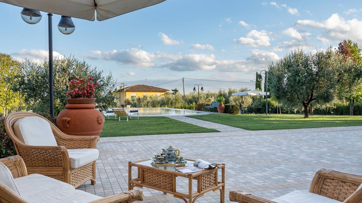 Montecarlo Villa | Villa Gabri 8+2, Emma Villas