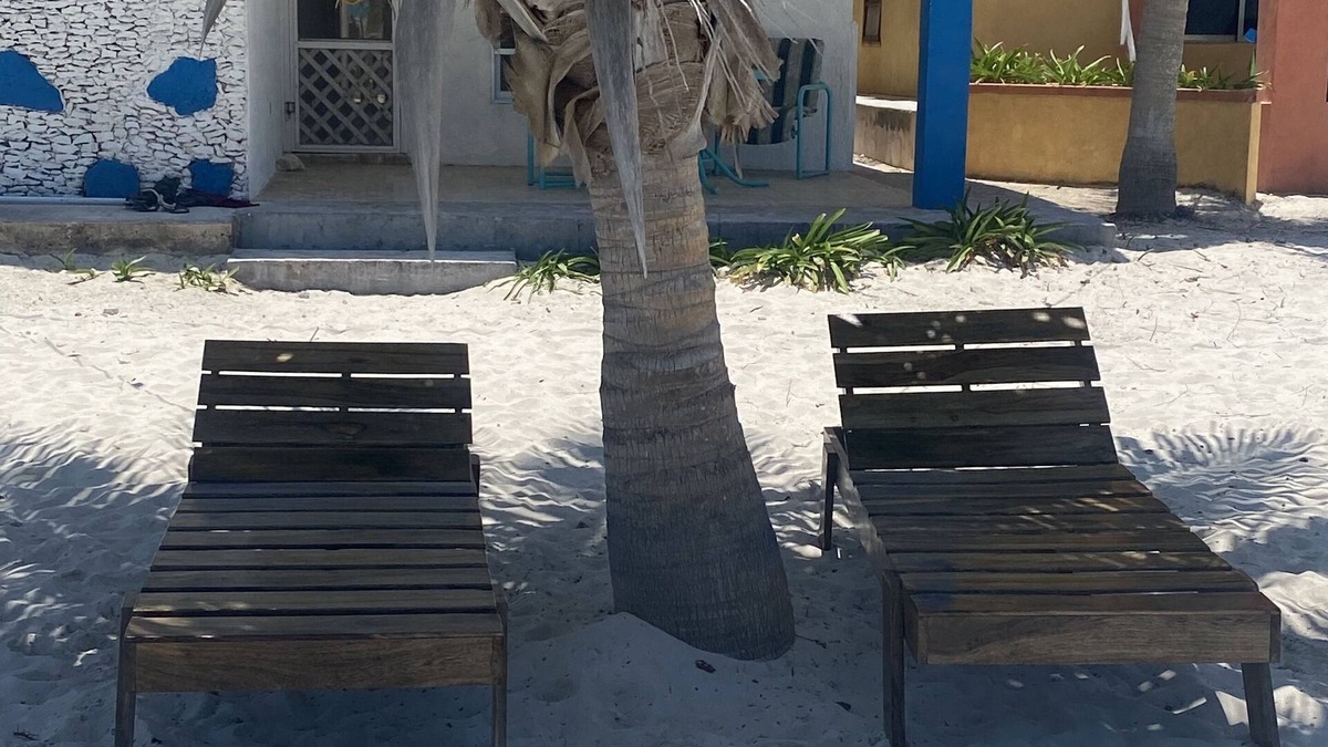 El Cuyo Villa | Villa Gaviotas EL Cuyo Beach