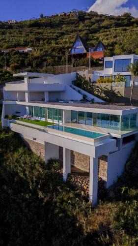 Calheta Villa | Villa Gia
