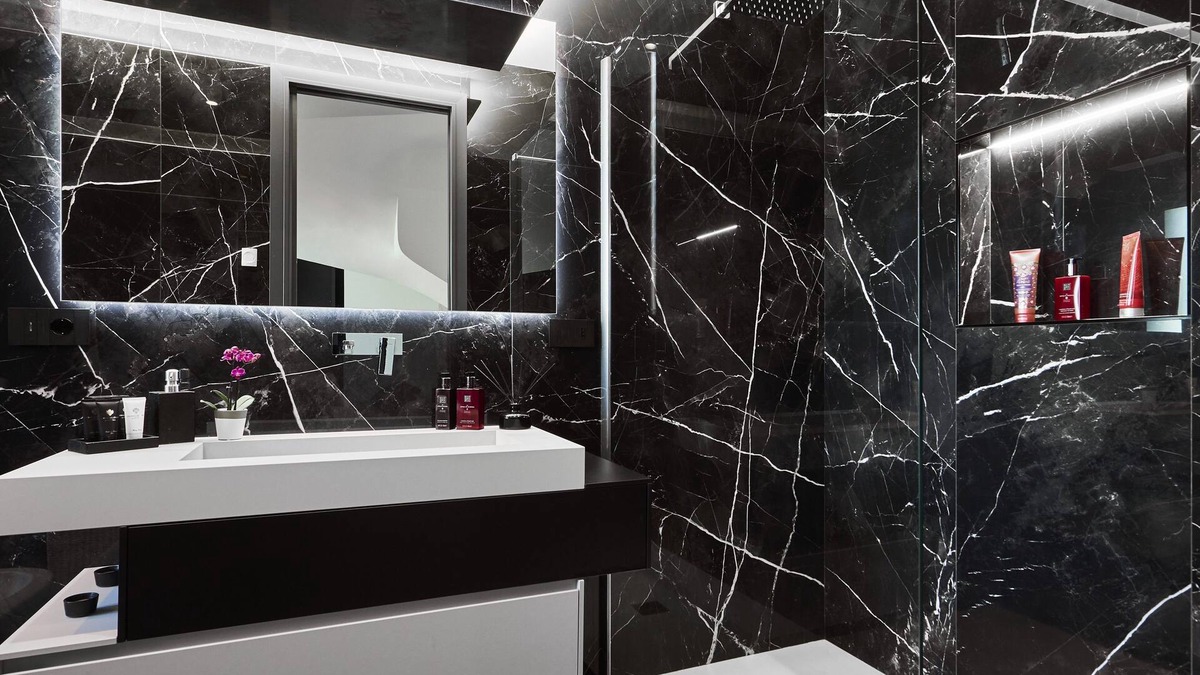 Monza Villa | Villa GIO’s ELITE: Design Villa with Pool and VIP Services near Monza Racetrack