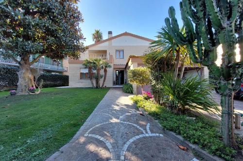 Isola Sacra Bed & Breakfast | Villa Gisi Guest House
