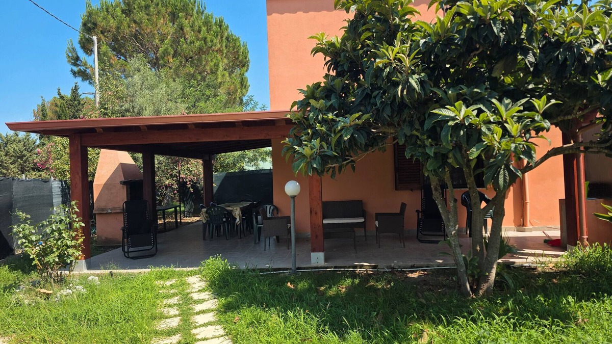 Castiadas House | Villa "Giulia Grande" in rural area near the sea with mountain view and garden