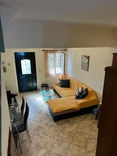 Sivota Apartment | Villa Golden