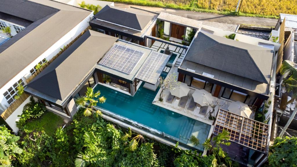 Peliatan Villa | Villa Golden Lion by BaliSuperHost