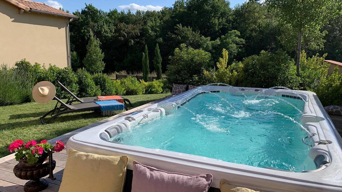 Castelnau-de-Montmiral Villa | Villa Grésigne - Air conditioning & Swim Spa in a Domain with view on the Forest - VIII