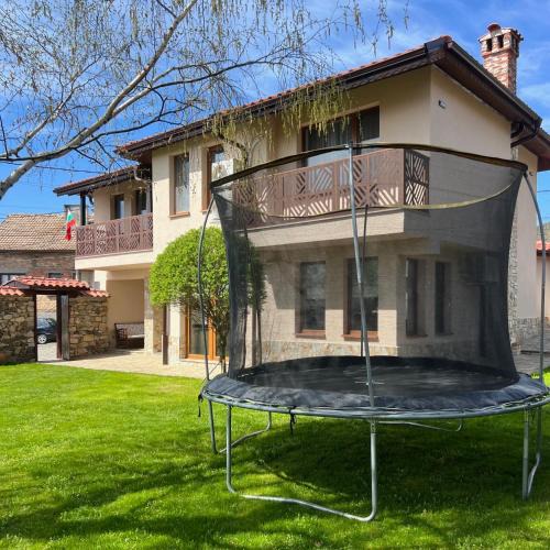 Kazanlak House | Villa Green Magic