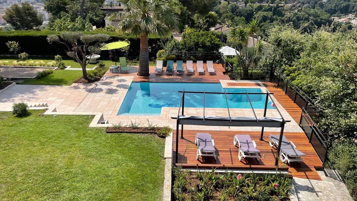Cagnes-sur-Mer House | Villa GRIMALDI with swimming pool, sea and mountain views