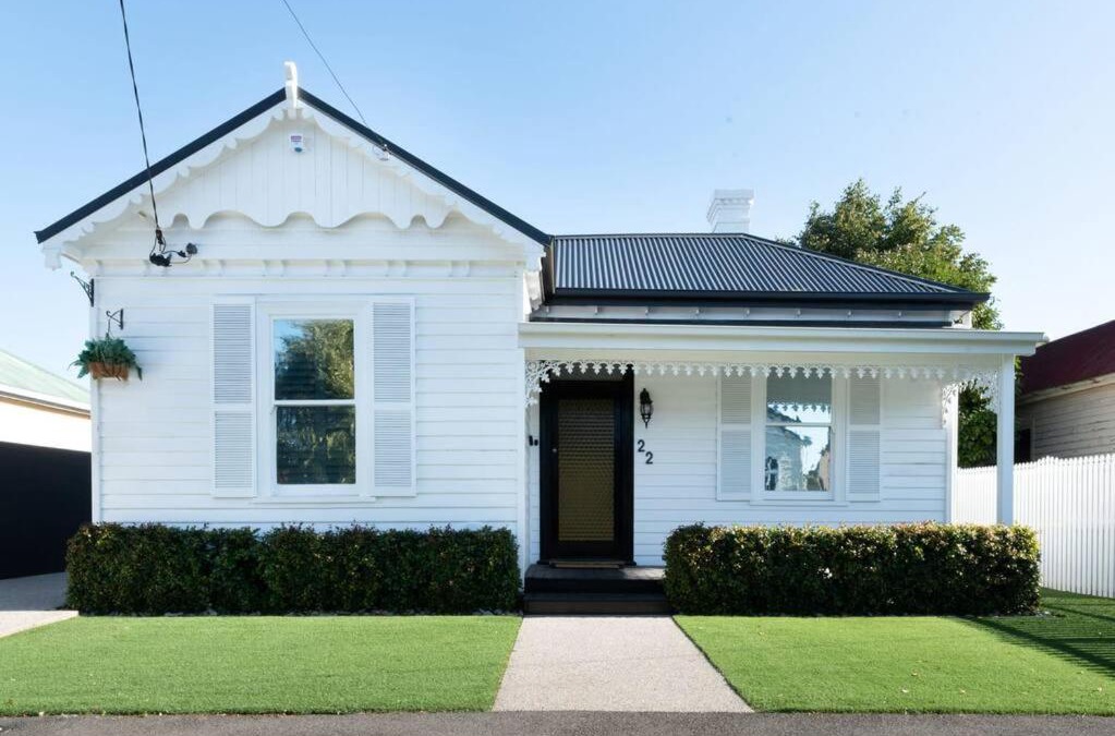 Invermay Apartment | VILLA GWEN: Stunning Character Home Only Moments From The City