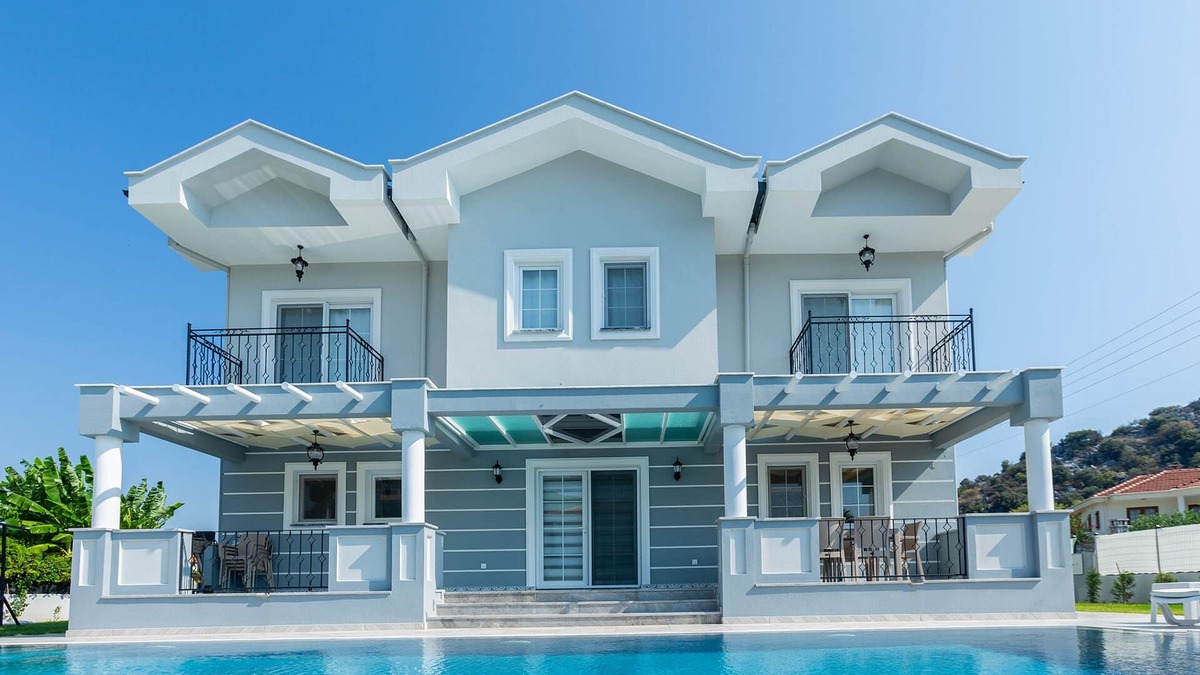 Dalyan City Center Villa | Villa Hanimeli 6 bedrooms all en suite with private pool & garden